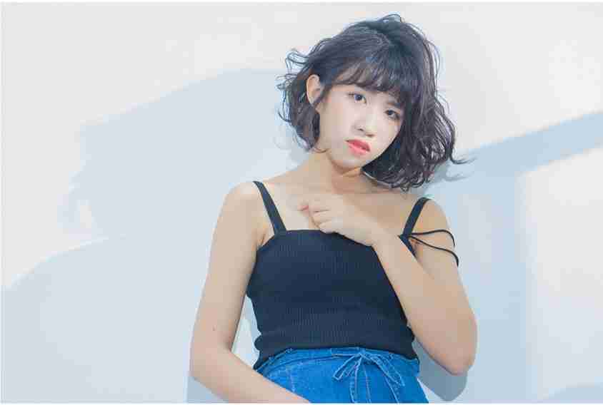 Read more about the article 【台中燙髮推薦】質感髮廊推薦~~蓬鬆線條感燙髮 隨興自然的慵懶風格！